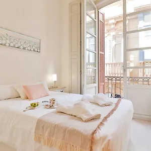 Flat 2 Bedrooms In The Center Appartement