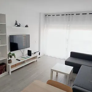 https://apartamento-heroes-de-sostoa.hotelsinnerja.org